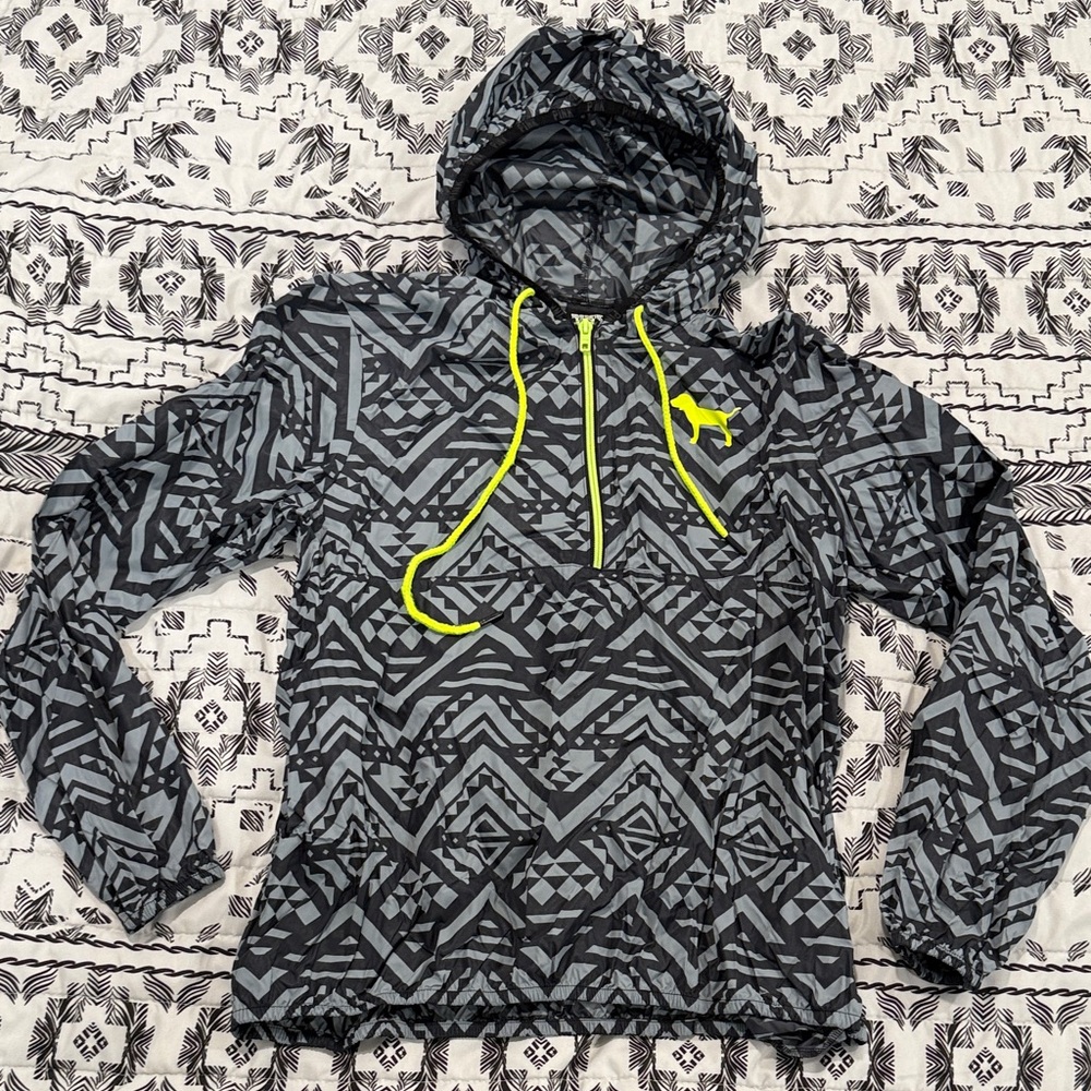 PINK Victoria's Secret Black and Gray Geometric Jacket